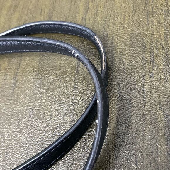 Michael Kors Charlotte Large Saffiano Leather Top-Zip Tote Purse Gold Hardware - Picture 15 of 16